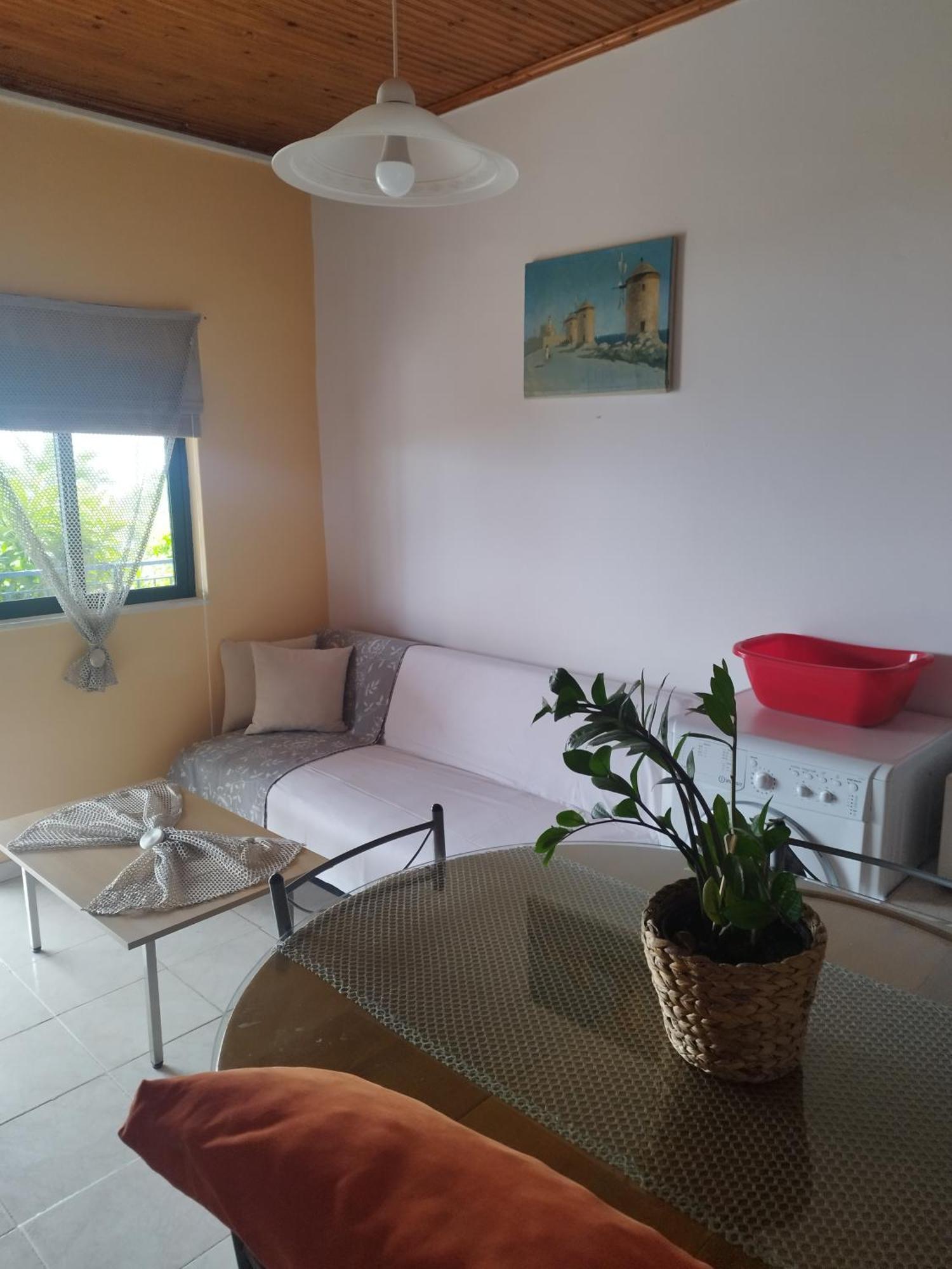 Takis Haikos House Two Minutes Walk To The Beach Peroulia Vounária Exterior foto
