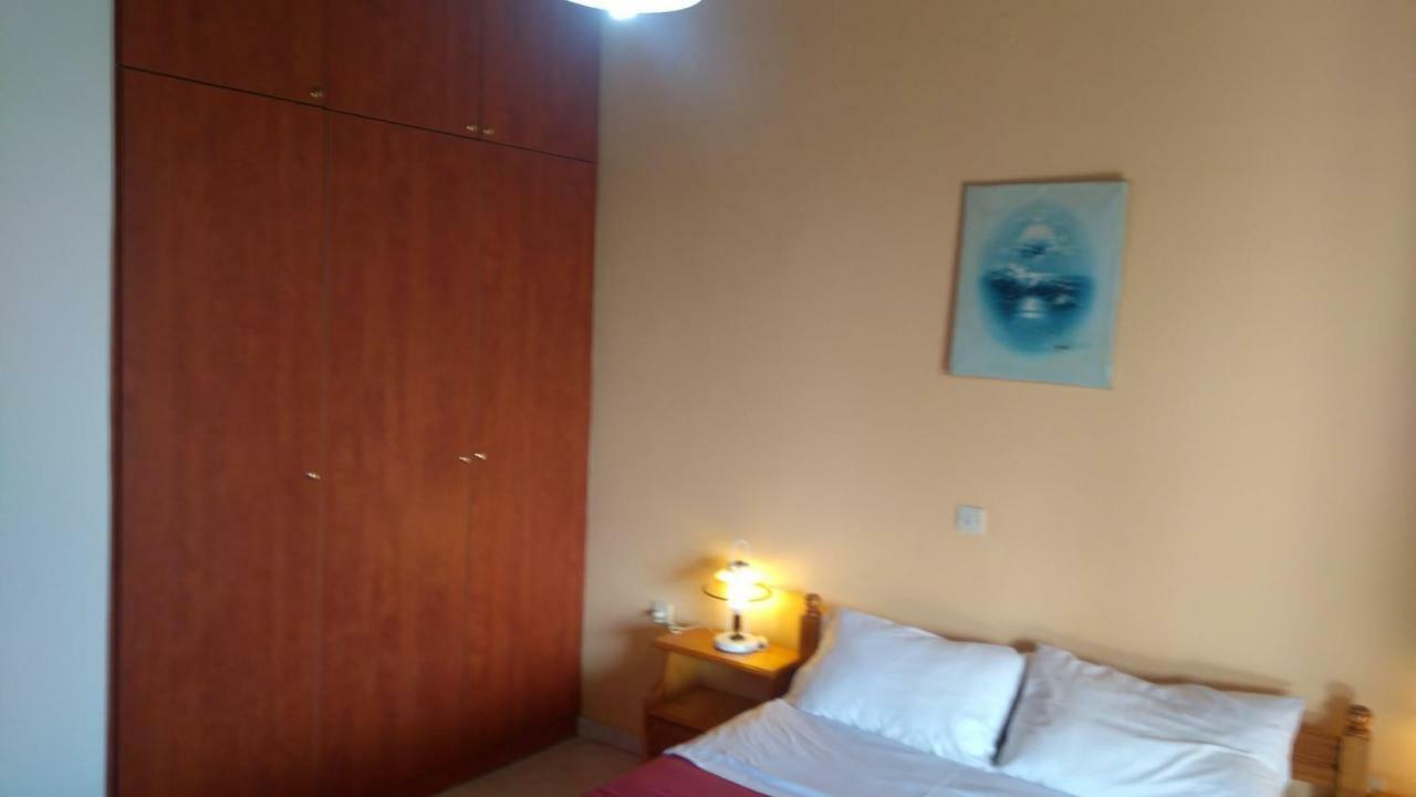Takis Haikos House Two Minutes Walk To The Beach Peroulia Vounária Exterior foto