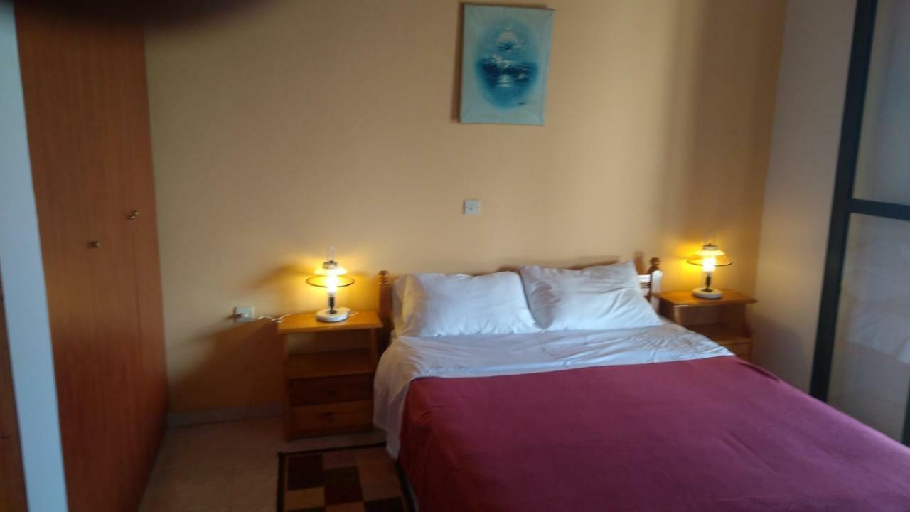 Takis Haikos House Two Minutes Walk To The Beach Peroulia Vounária Exterior foto